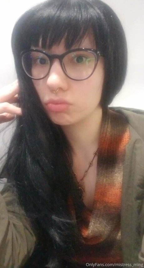 empressming ポルノスター 独占 写真