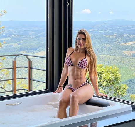 Lais Gabrielli 独占ポルノスター 写真