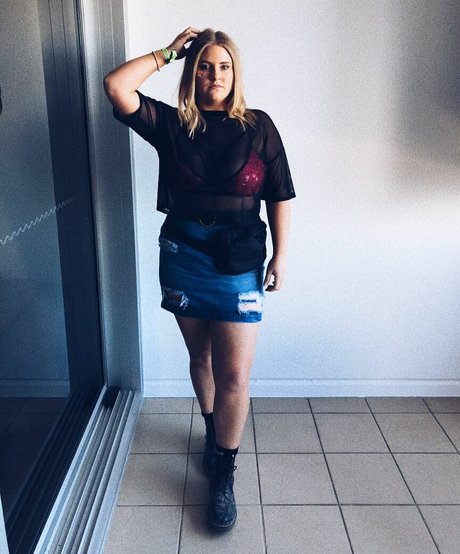 chynna ヌードモデル アーカイブ