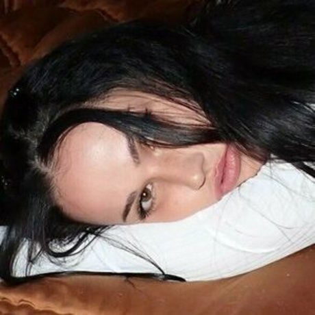 lindseygroll 女優 画像