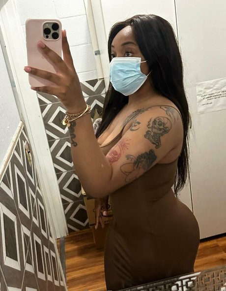 黒人フェムボーイOnlyFans ホットヌード 写真