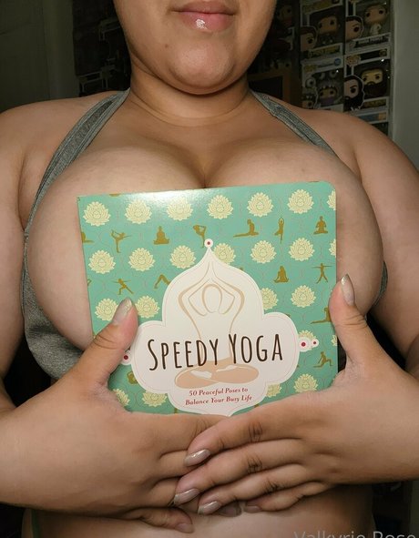 valkyrie rose freee セックスモデル 画像