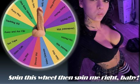 大きな白いチンポ OnlyFans xxx 画像