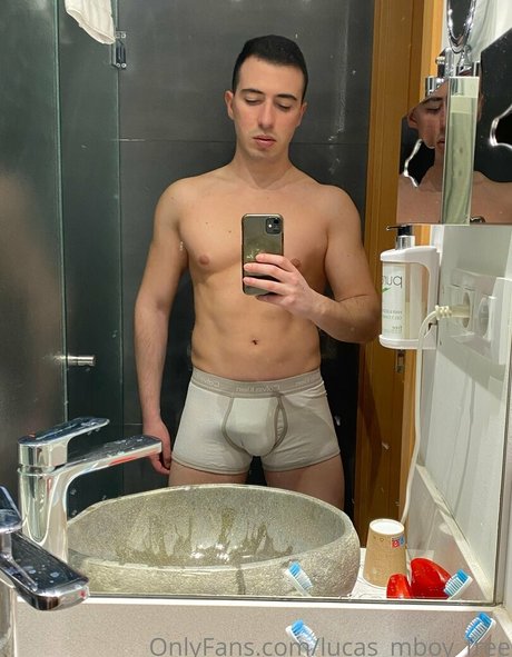 lucas mboy free セックススター 写真