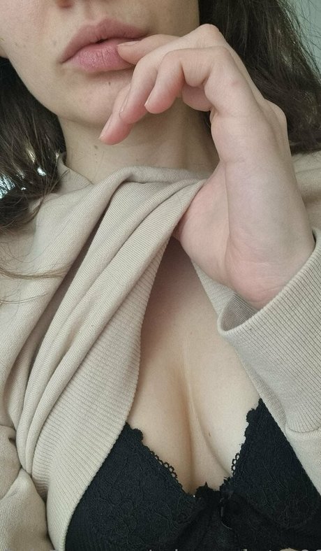 schmusekatze96 美しいモデル 画像