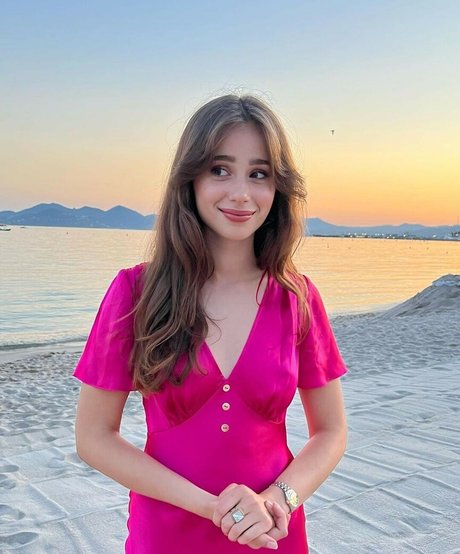 ブロンドヨガOnlyFans 無料 ギャラリー