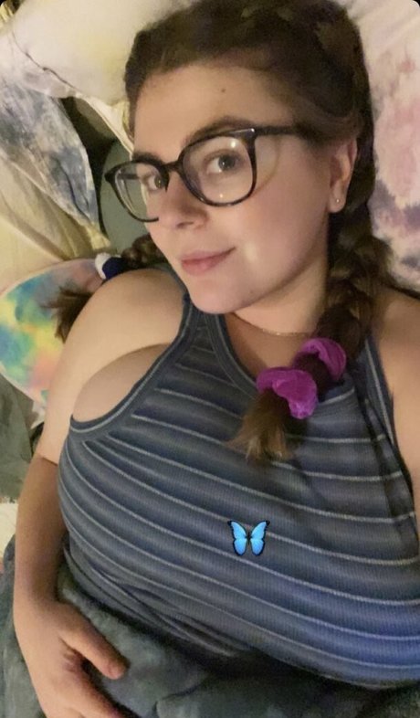 母乳オンリーファン 無料裸 ギャラリー