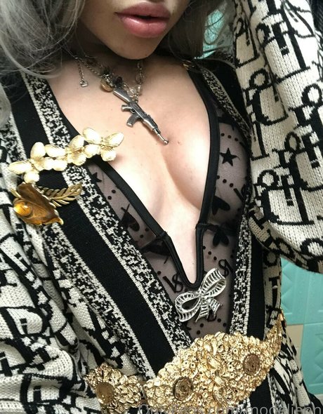 張りのあるおっぱいOnlyFans アートポルノ 写真