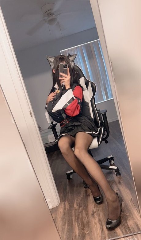 美しい足 OnlyFans ホットxxx 画像