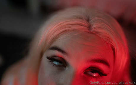 aureliabakerx ヌードモデル ギャラリー