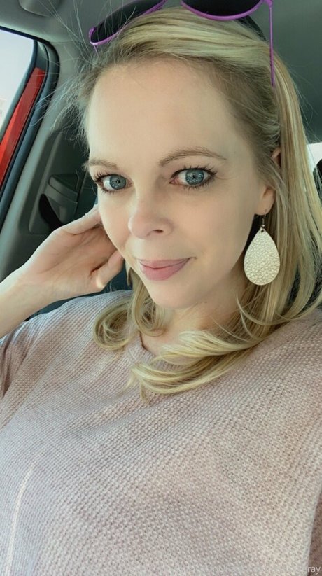 realskygray スター ヌード 画像