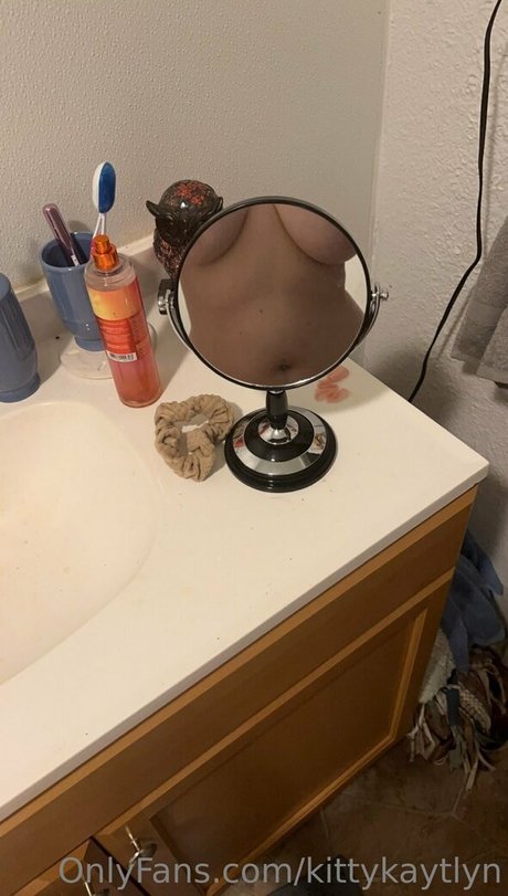 kittykaytlyn アートモデル 画像