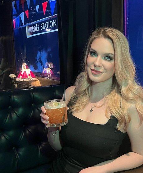 Jessica Spice セックスモデル ギャラリー