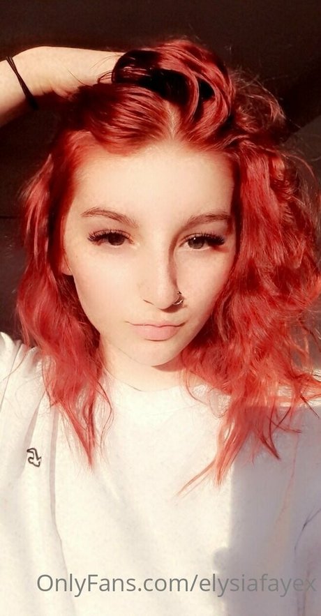 elysiafayex ヌードモデル 写真
