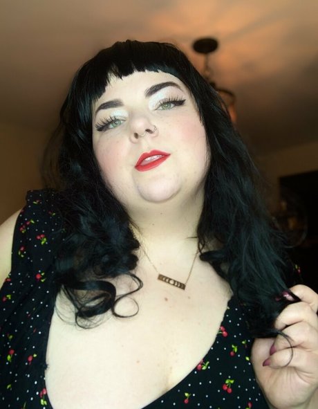 自然なお尻OnlyFans ホット 写真