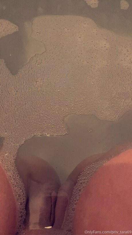 曲線美の熟女OnlyFans ポルノ 写真