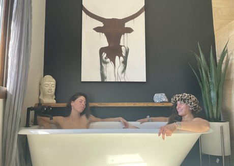 lizbecheeky profile image