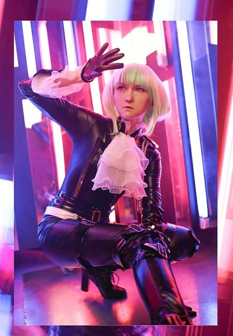 Erodaicon 美しいポルノスター 写真