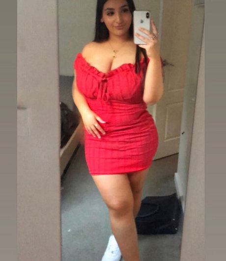 Sibel T アートモデル 画像