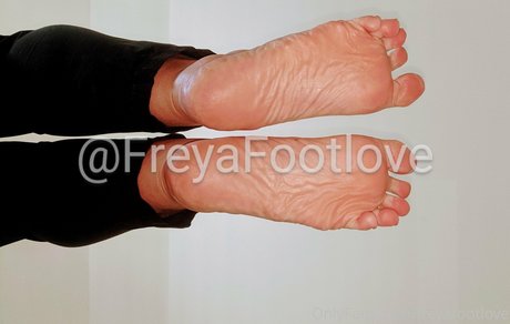 小さいチンポOnlyFans HD 写真