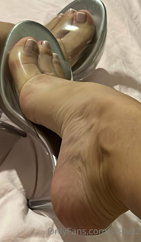 黒のランジェリーOnlyFans ホット 写真