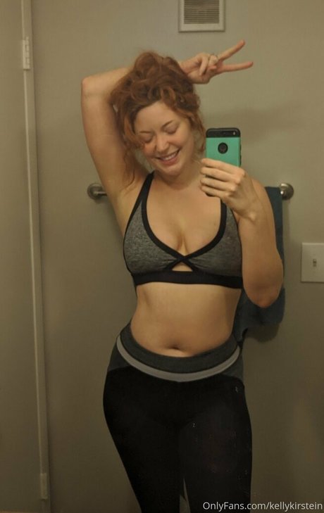 kellykirstein アートモデル ギャラリー