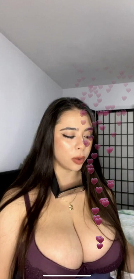 Reema Rochelle セクシーモデル 画像