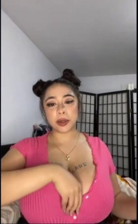 Reema Rochelle xxxスター 写真