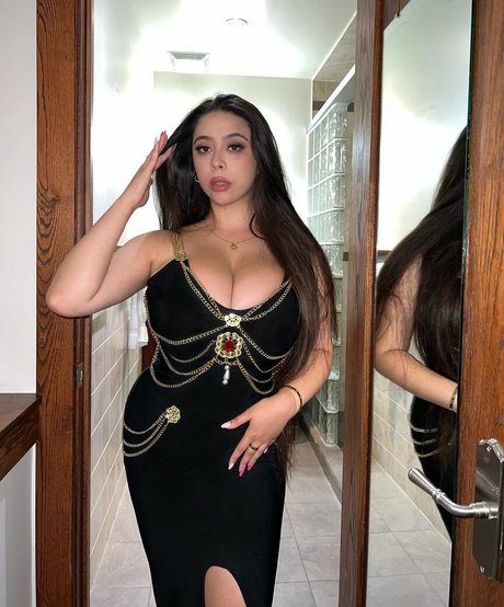 Reema Rochelle ホットなスター アーカイブ