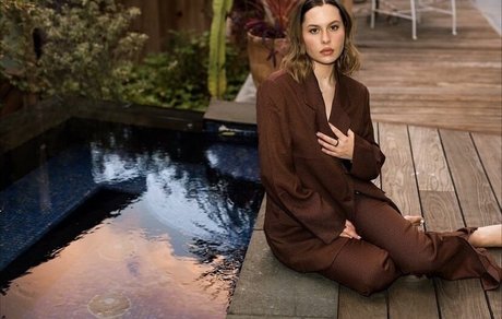 フィンドムオンリーファンズ 美しいヌード 写真