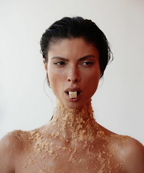 Vladislava Klodchik 独占モデル 画像