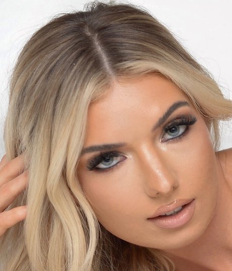 Shea Jones 最高のスター 写真