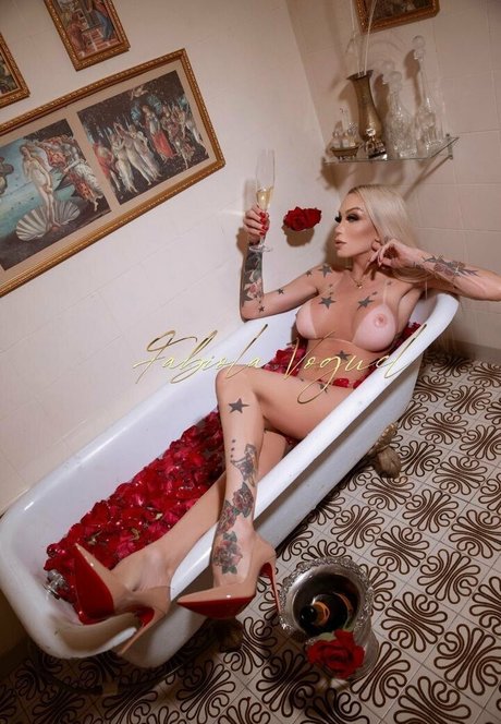 fabiolavoguel エロティックなスター 画像