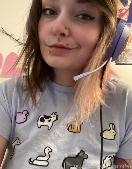 痩せた金髪の熟女OnlyFans セクシーヌード 画像