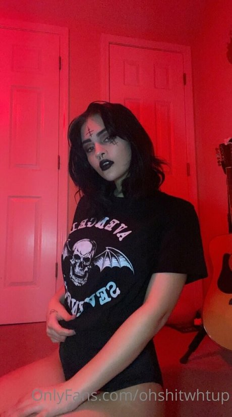 ohshitwhtup 裸の女優 画像