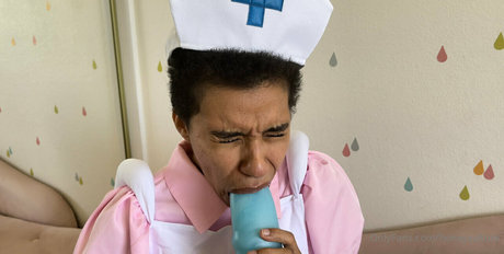 HoneyVulture 最高のスター 写真