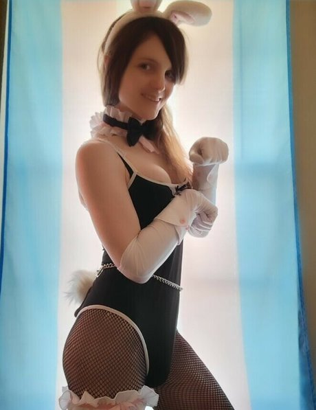 Hexakush エロティック女優 写真