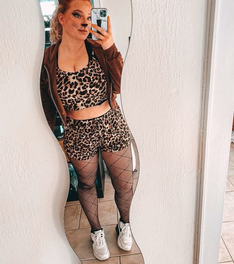 そばかすOnlyFans ポルノ 写真