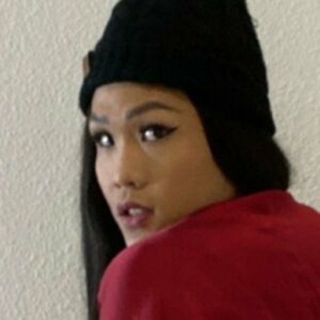 lilyuw888 セックス女優 写真