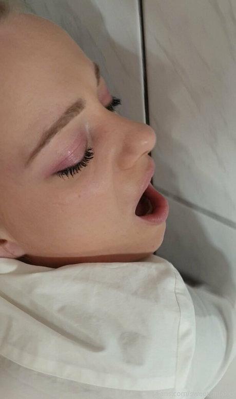 sweet miaxxx 独占ポルノスター ギャラリー