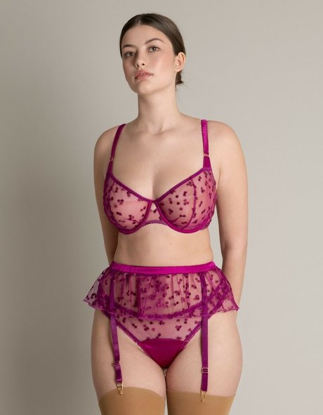 Ellie Weston スターセックス 画像