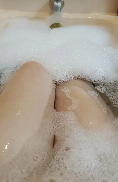 married but cheating 裸のポルノスター 写真