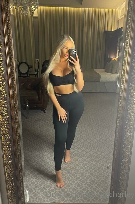 vipcharley セクシーモデル 写真