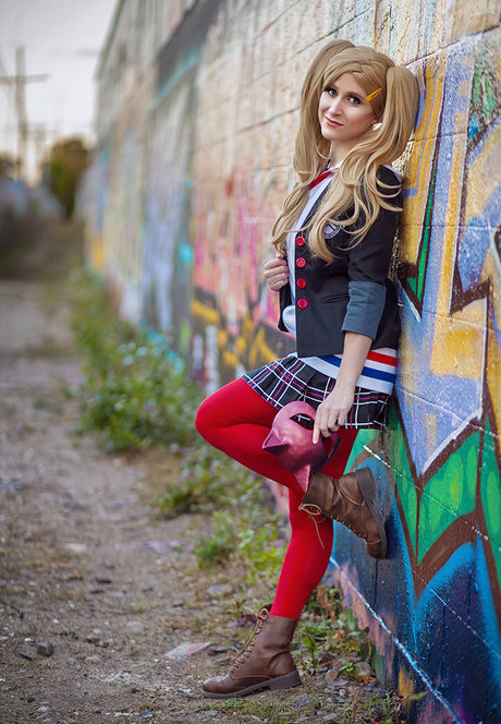 lorenia ポルノスター HD 画像