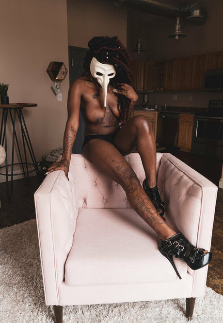 oyinoluphoto ヌードモデル ギャラリー