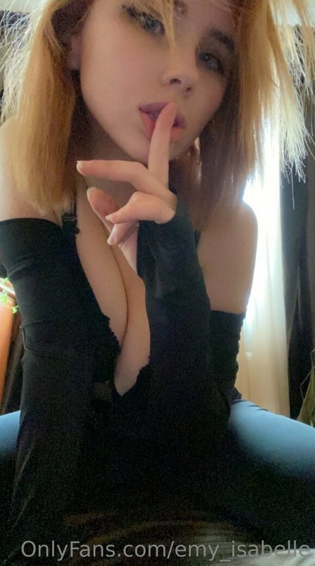 emy isabelle 最高のモデル 画像