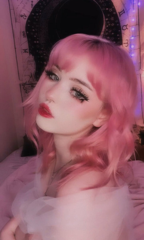 若い熟女OnlyFans トップ 写真