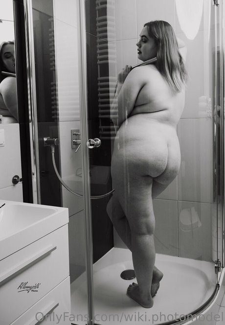 wiki photomodel ポルノ女優 ギャラリー