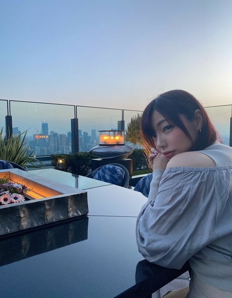 巨乳のマンコOnlyFans セクシー裸 写真