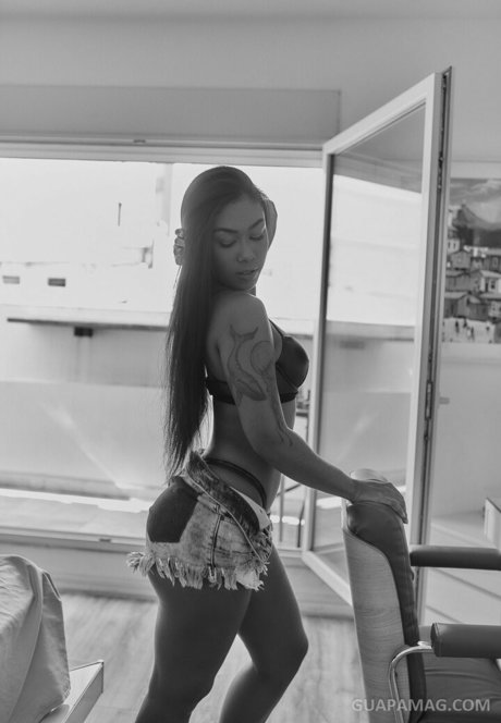 ジーンズのお尻OnlyFans 美しいヌード 画像